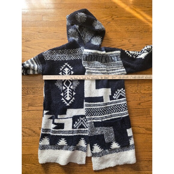 Barefoot Dreams Cozychic Aztec Hooded Cardigan Sweater Size Small Oversized - Picture 6 of 7